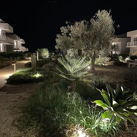 Borgo 84 Marzamemi - Casa Kuro Nyaraló *