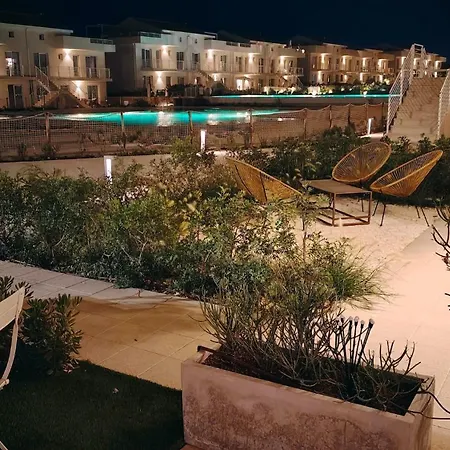 Borgo 84 Marzamemi - Casa Kuro Nyaraló *