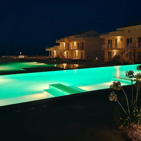 Borgo 84 Marzamemi - Casa Kuro Nyaraló