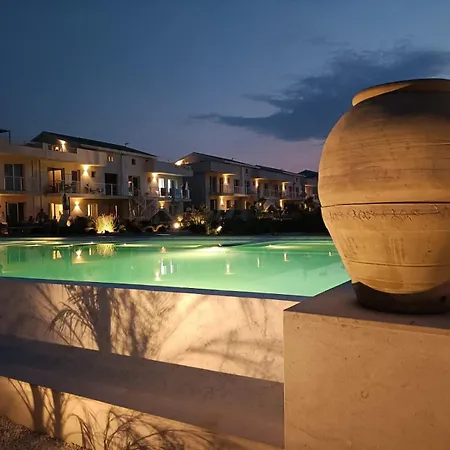 Borgo 84 Marzamemi - Casa Kuro Nyaraló *